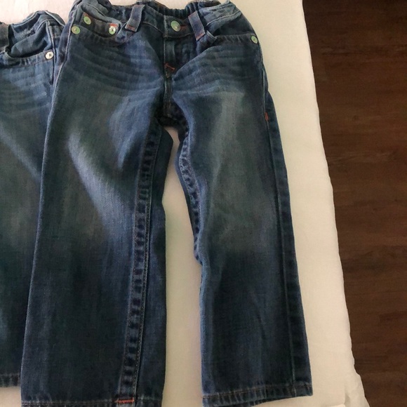 5 pairs of True Religion jeans. - Picture 3 of 8